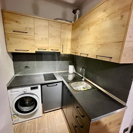 Keon Superb 티라나