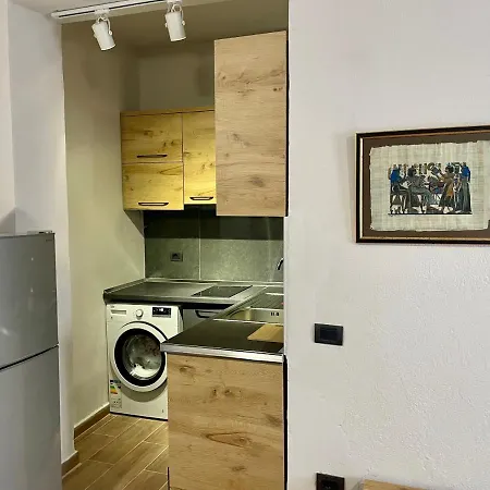 Keon Superb 티라나