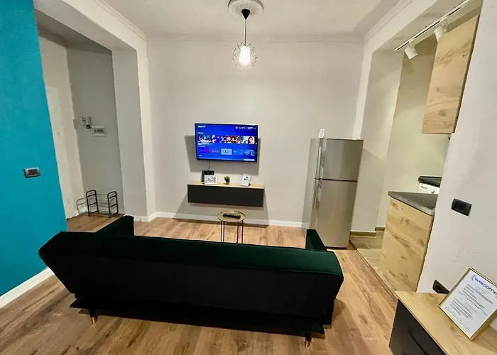 Keon Superb * 地拉那