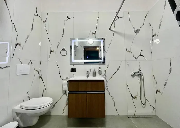 公寓 Keon Superb 地拉那